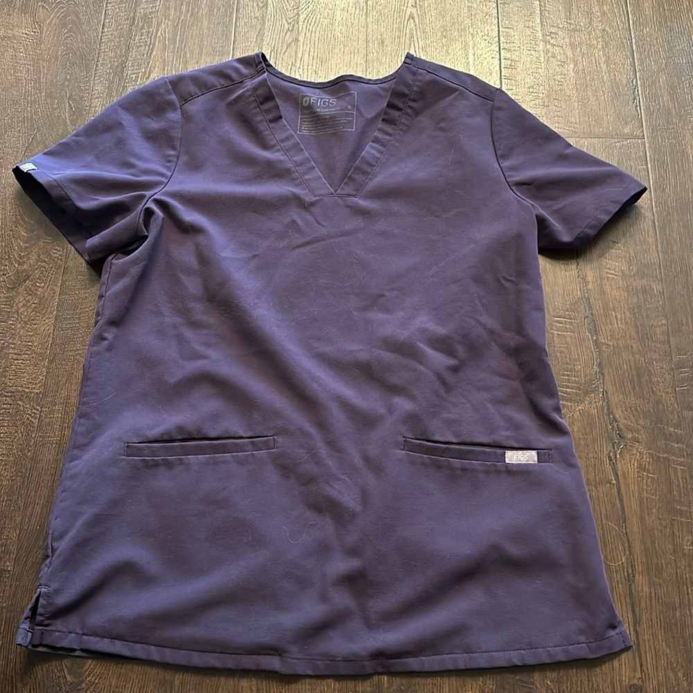 FIGS top size small
